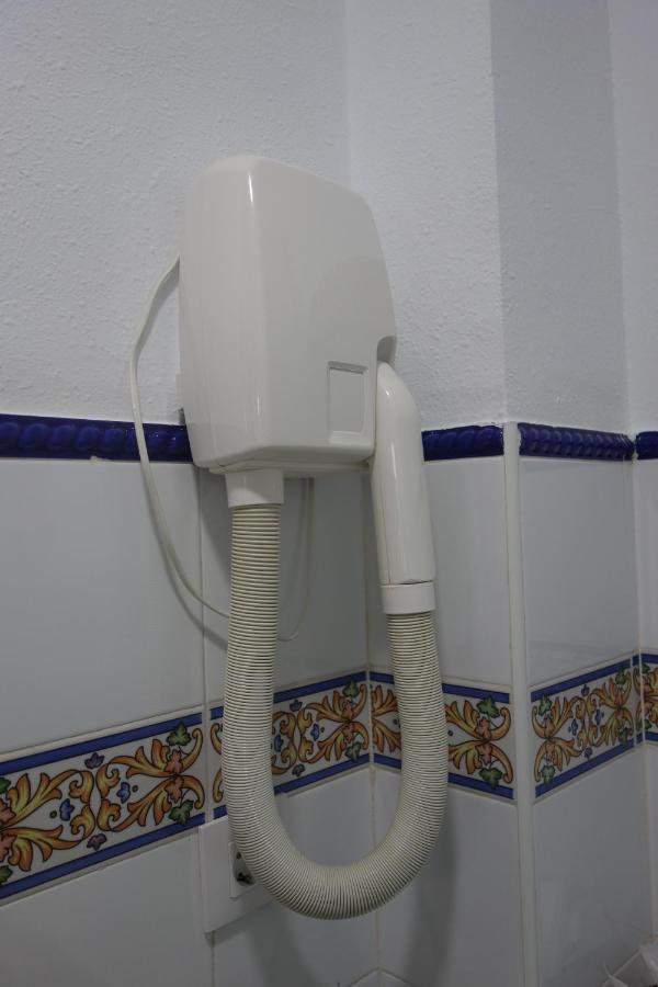 Hotel Dona Lina Sewilla Zewnętrze zdjęcie
