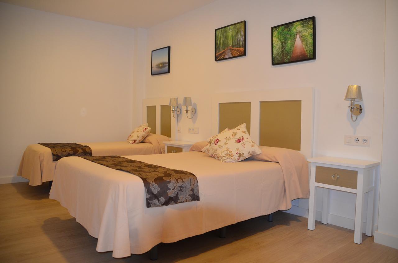 Hotel Dona Lina Sewilla Zewnętrze zdjęcie