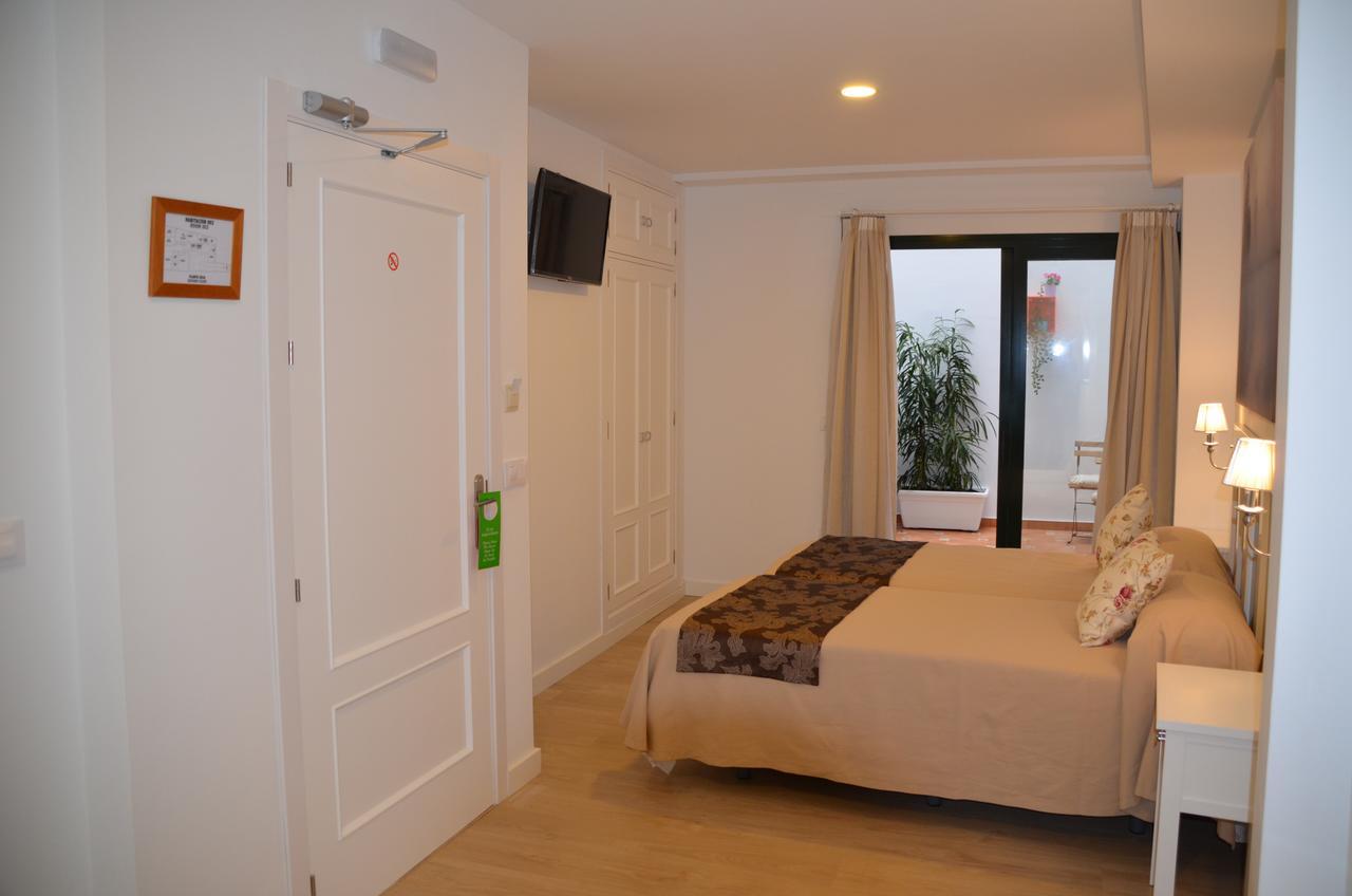 Hotel Dona Lina Sewilla Zewnętrze zdjęcie